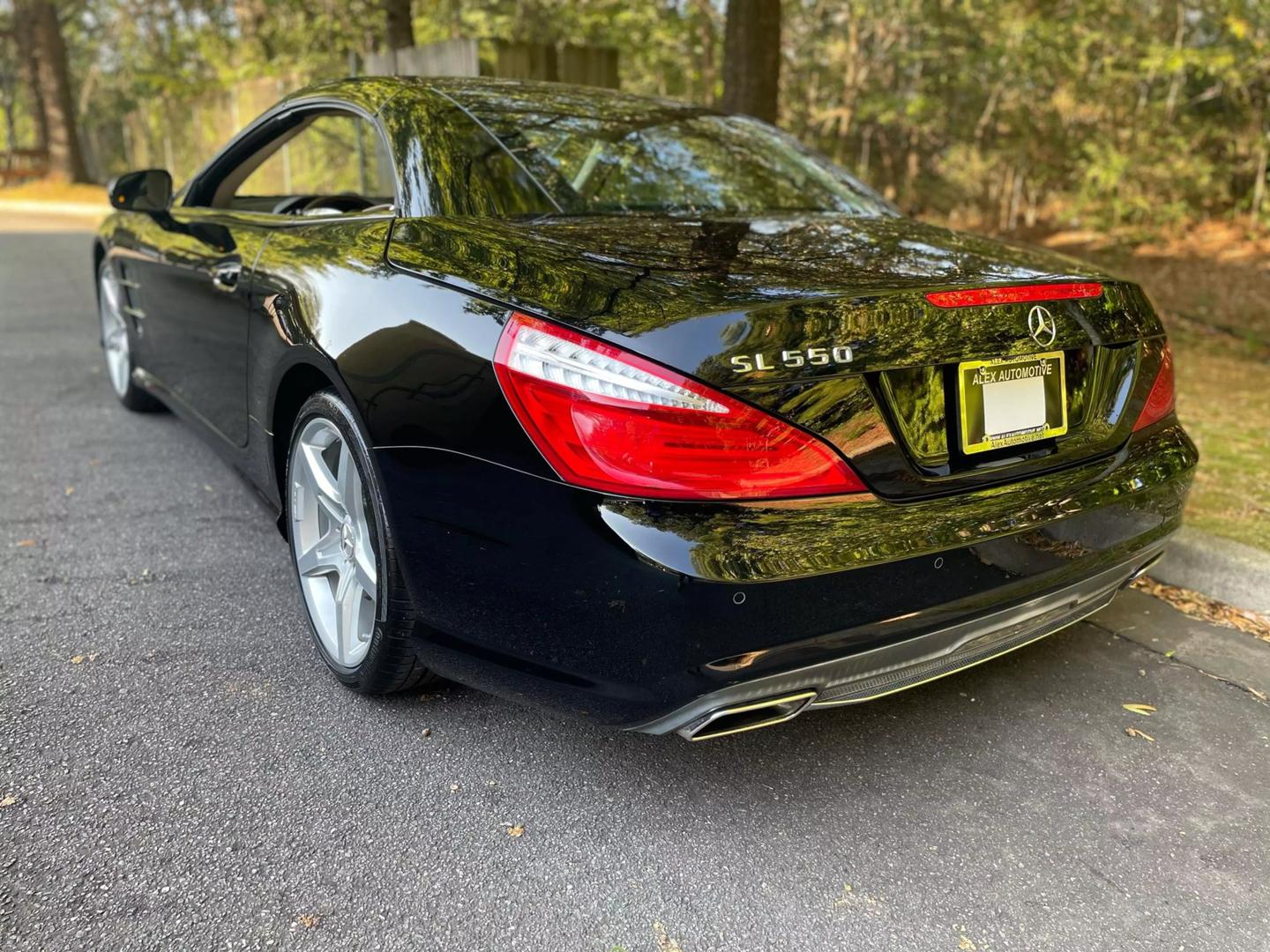 2013 Mercedes-Benz SL-Class SL550 photo 4