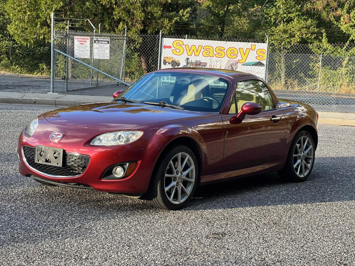 2011 Mazda MX-5 Miata Grand Touring Hard Top photo 4