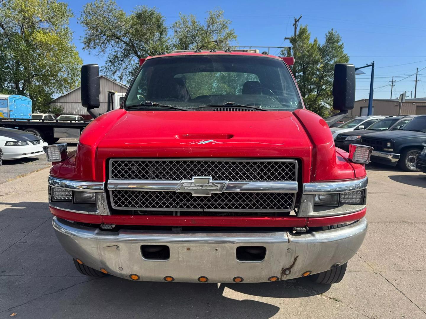 2003 Chevrolet C5500 null photo 2