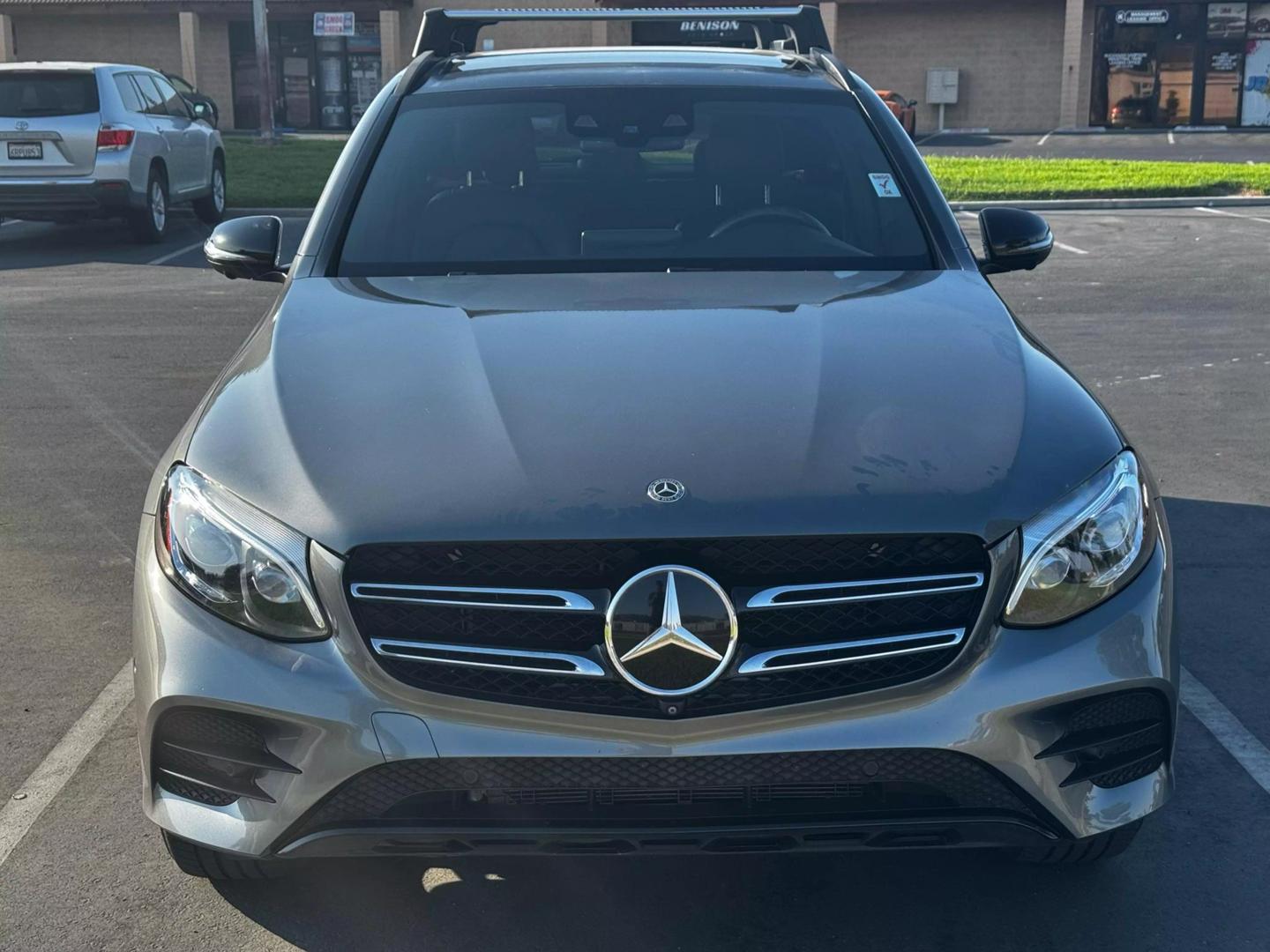 2019 Mercedes-Benz GLC GLC350e photo 8