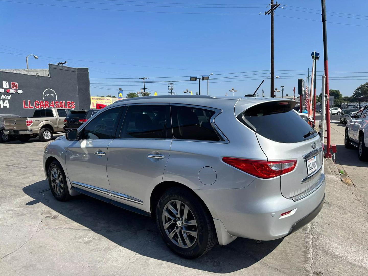 2015 INFINITI QX60 Base photo 3