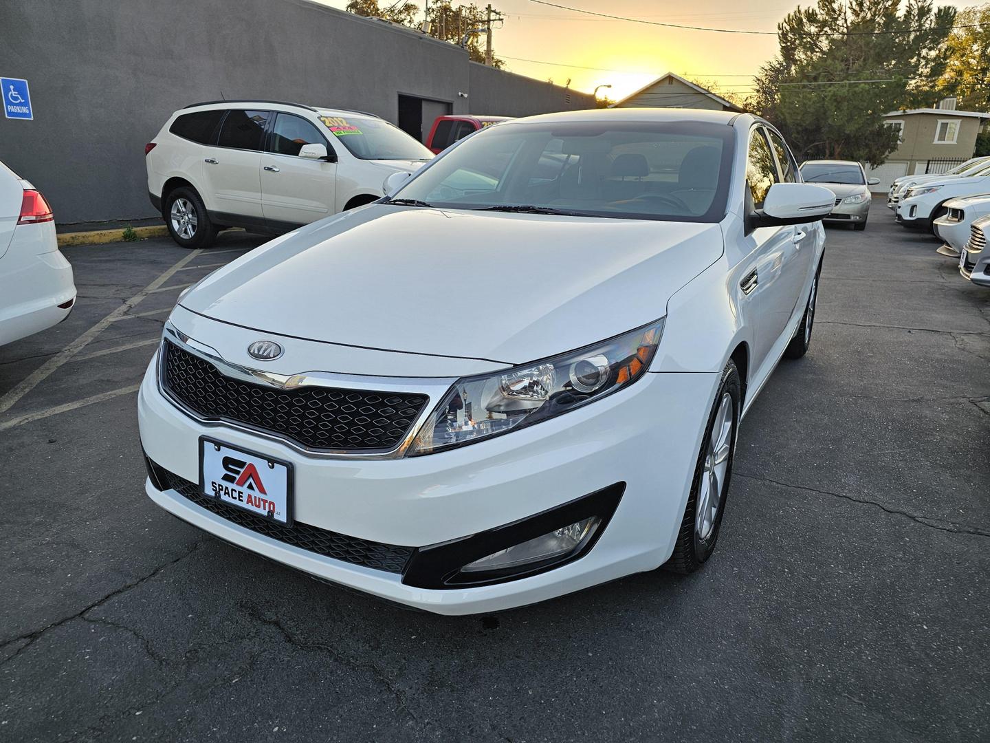 Kia Optima's photo