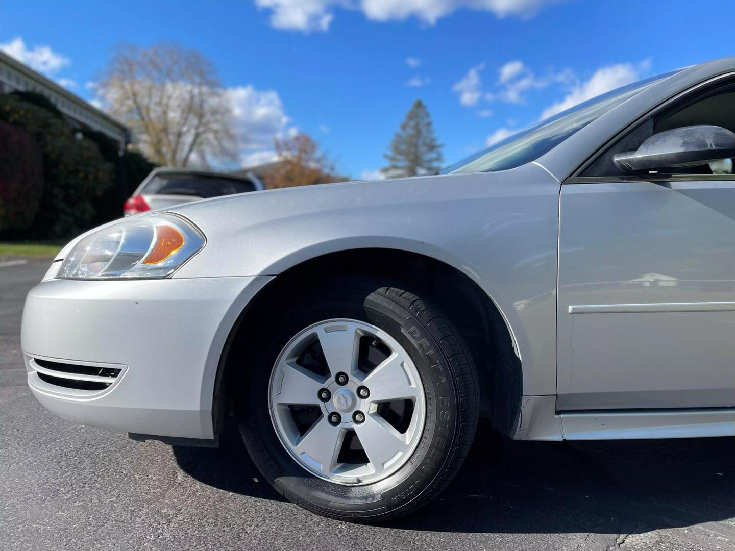 2011 Chevrolet Impala 1FL photo 28