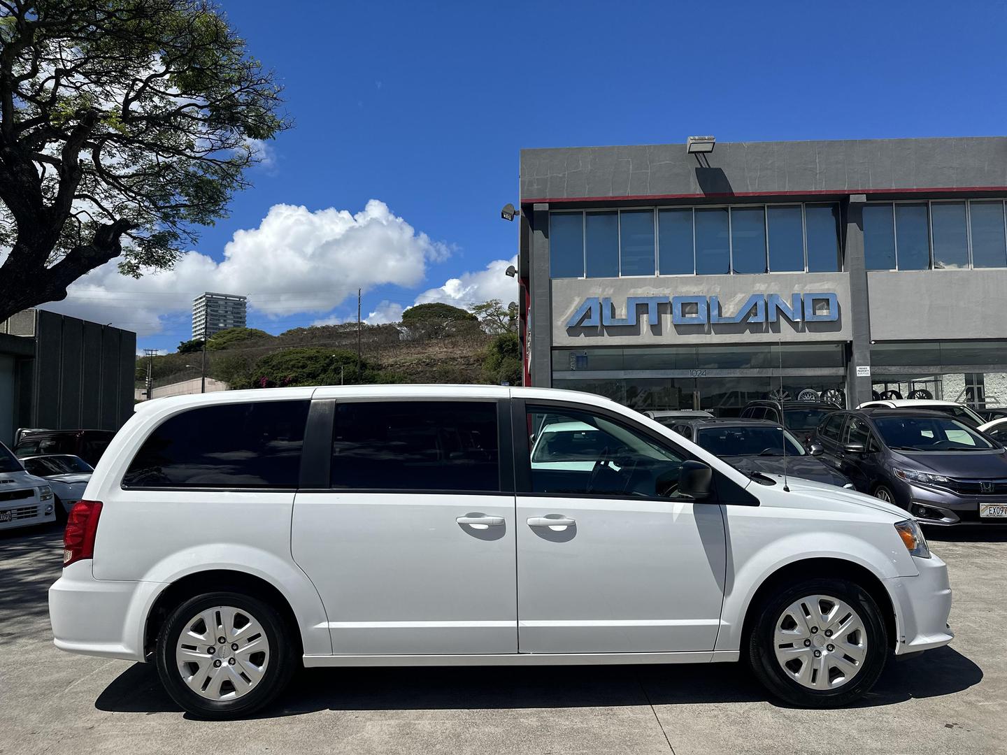 2018 Dodge Grand Caravan SE photo 4