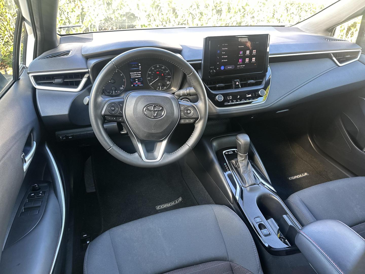 2024 Toyota Corolla SE photo 13