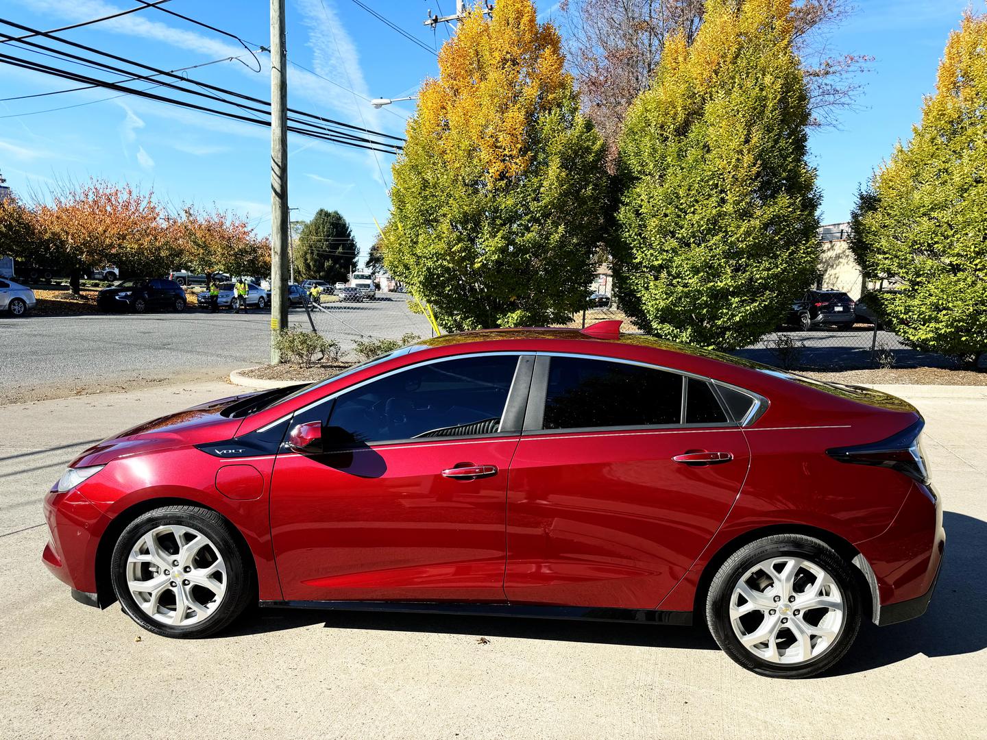 2017 Chevrolet Volt Premier photo 6