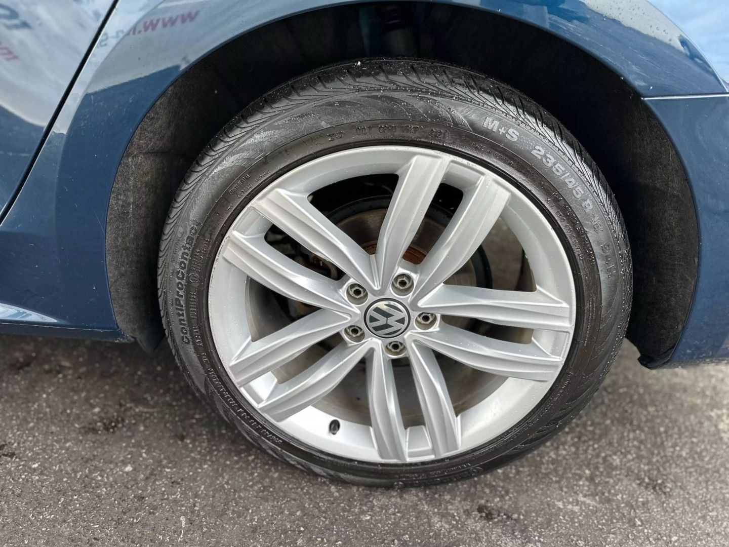 2019 Volkswagen Passat - Image 43
