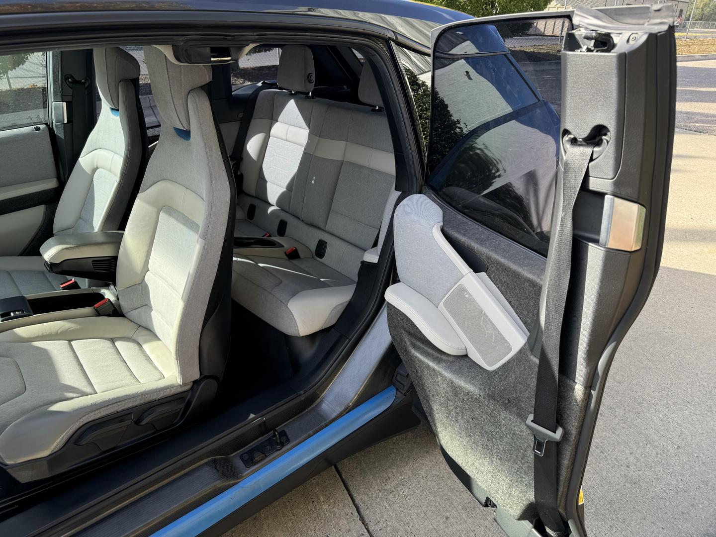 2015 BMW i3 null photo 11