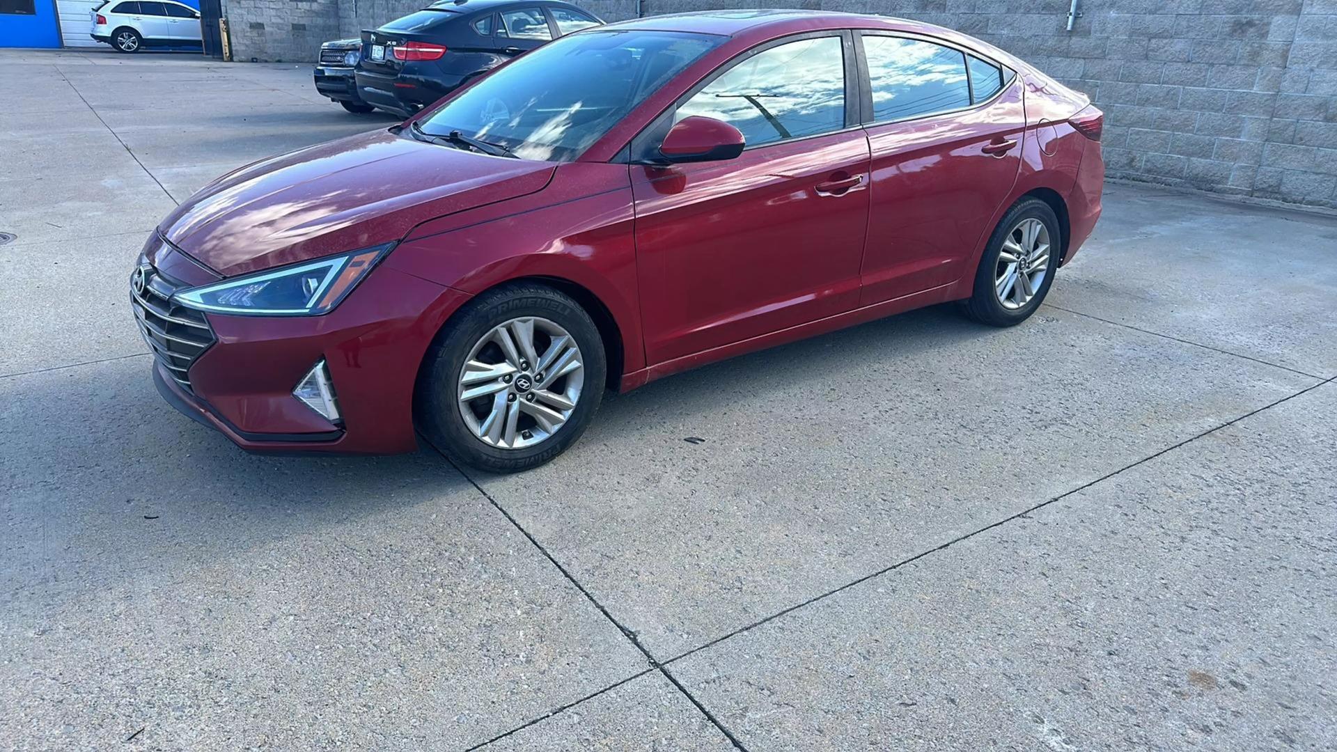 2019 Hyundai Elantra Value Edition photo 8