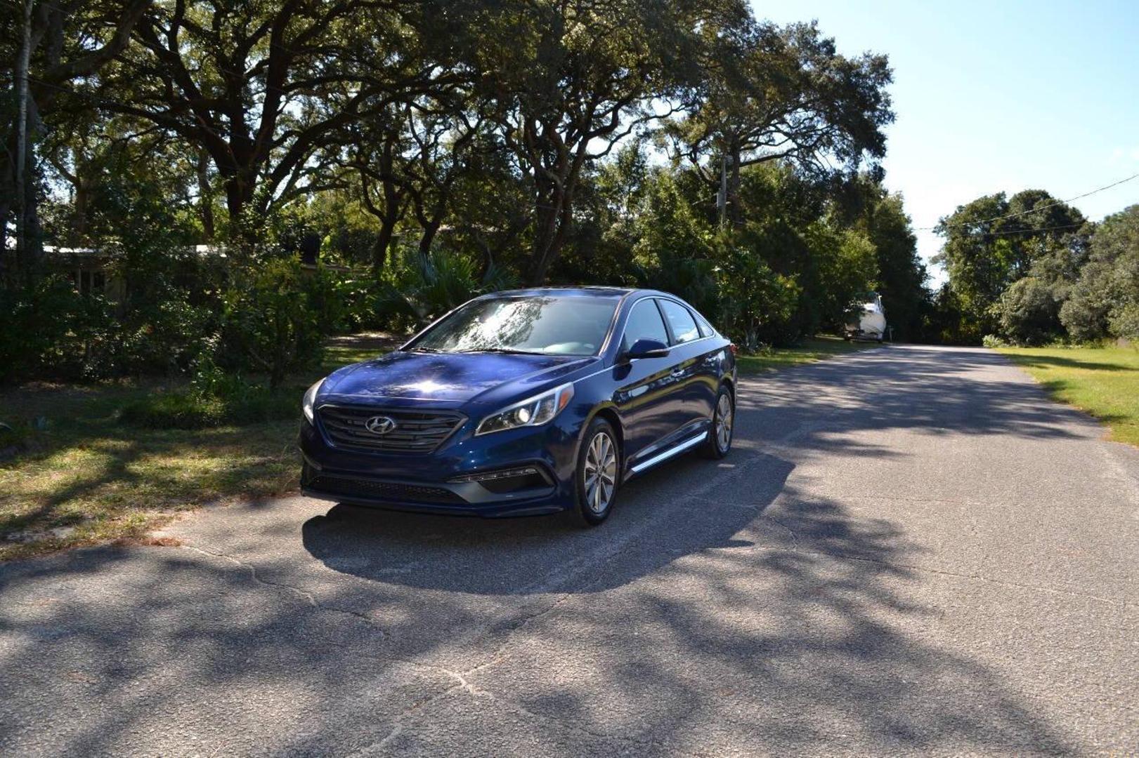 2017 Hyundai Sonata Limited photo 2