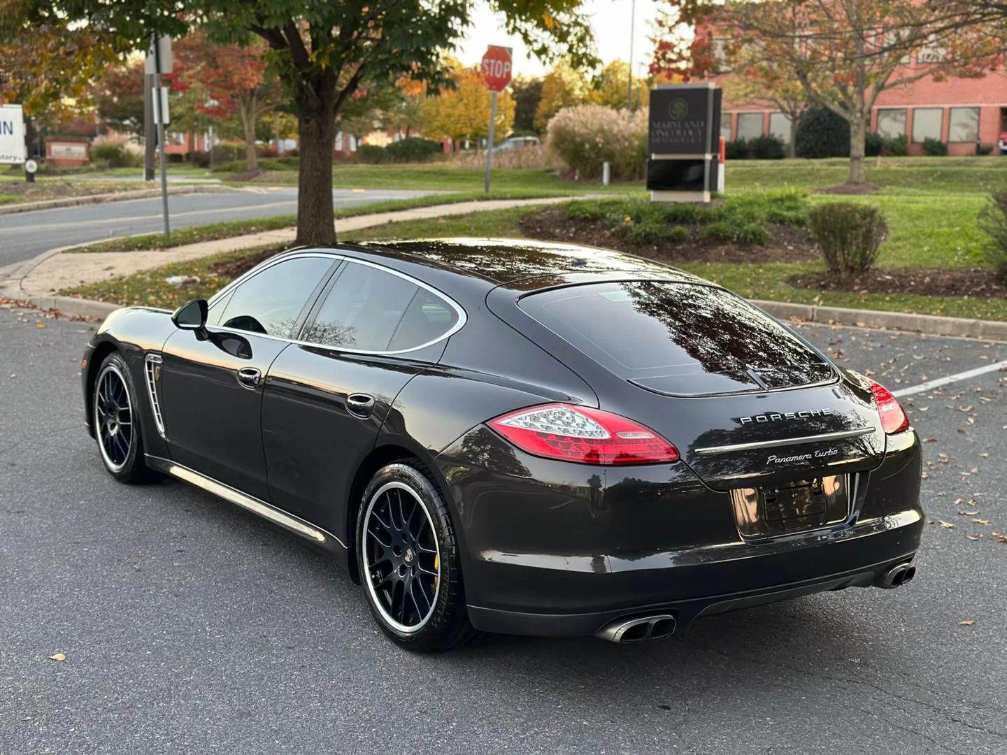 2011 Porsche Panamera Turbo photo 15