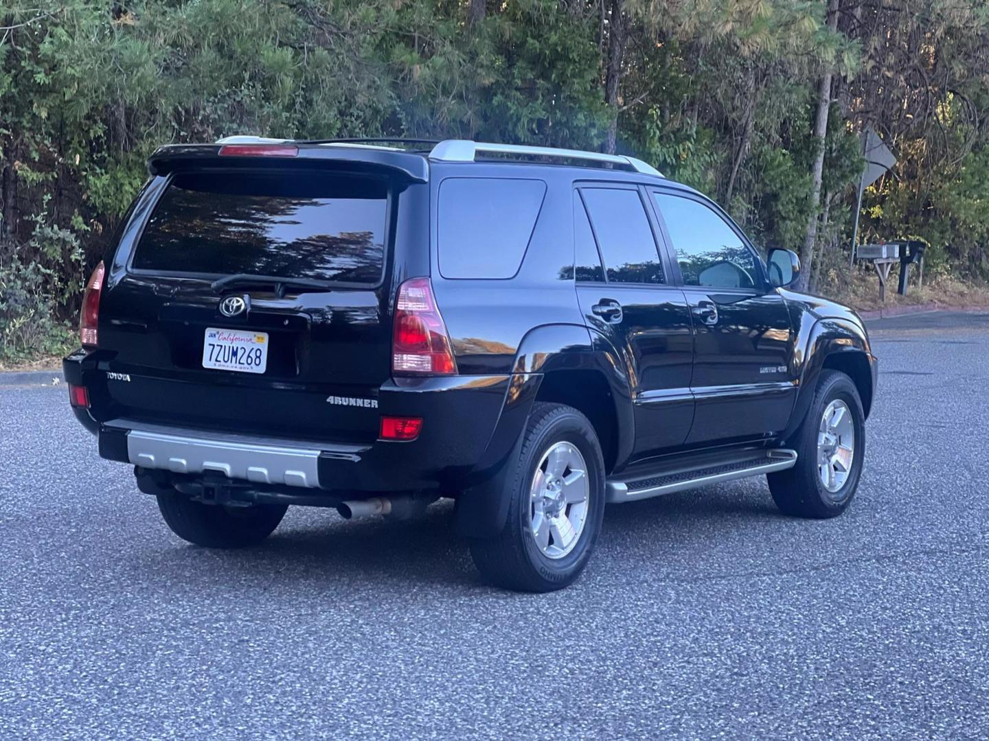 2004 Toyota 4Runner Limited photo 7