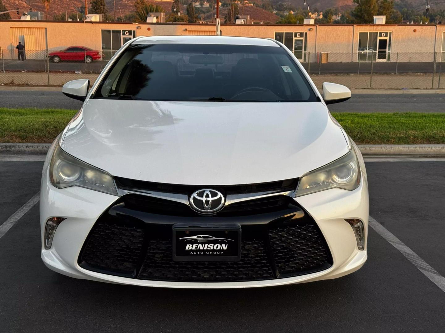 2015 Toyota Camry XSE photo 8