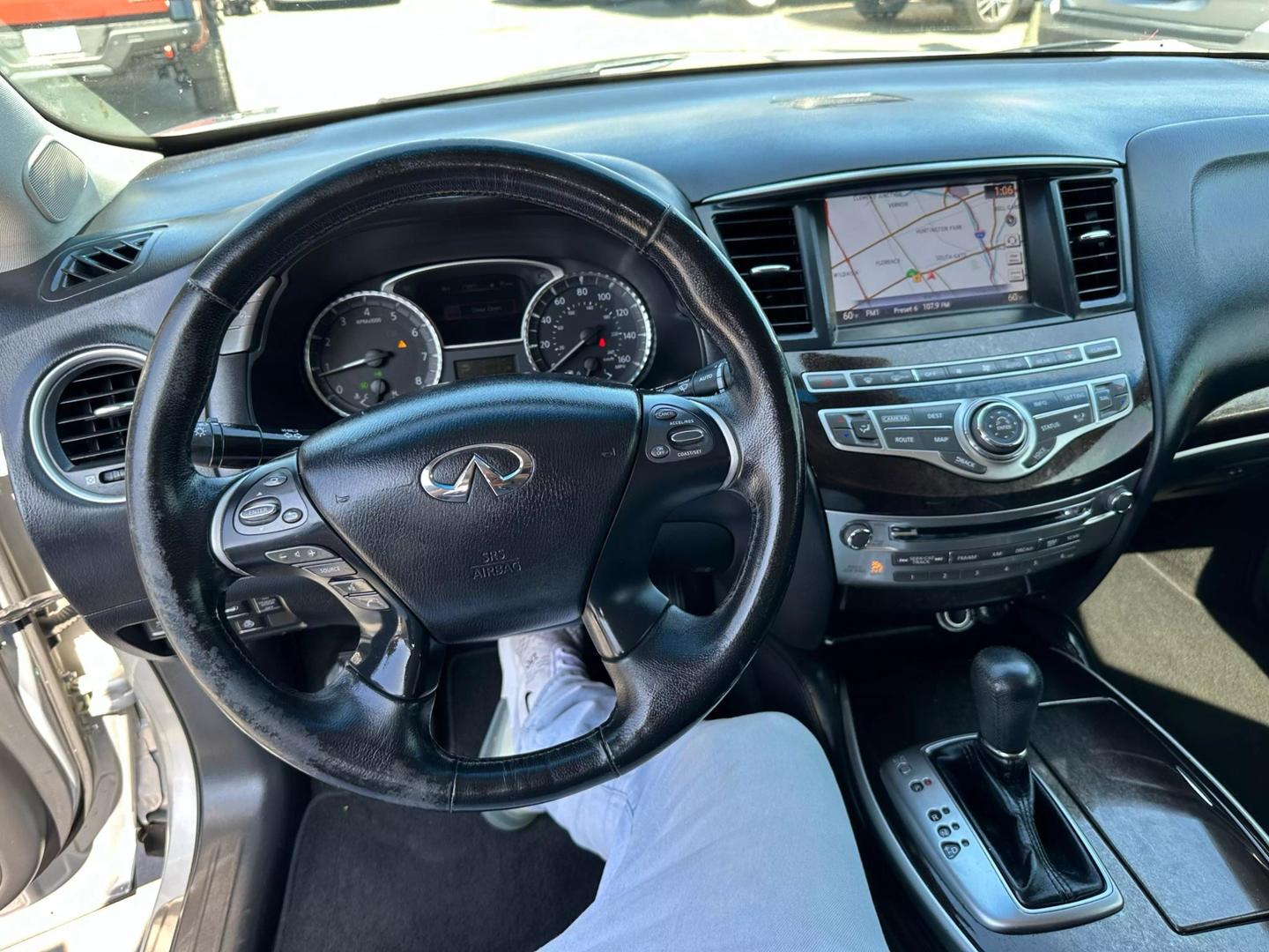 2015 INFINITI QX60 Base photo 11