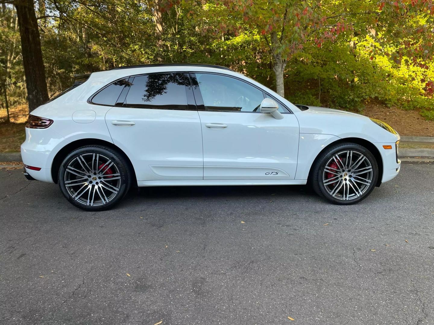 2017 Porsche Macan GTS photo 8