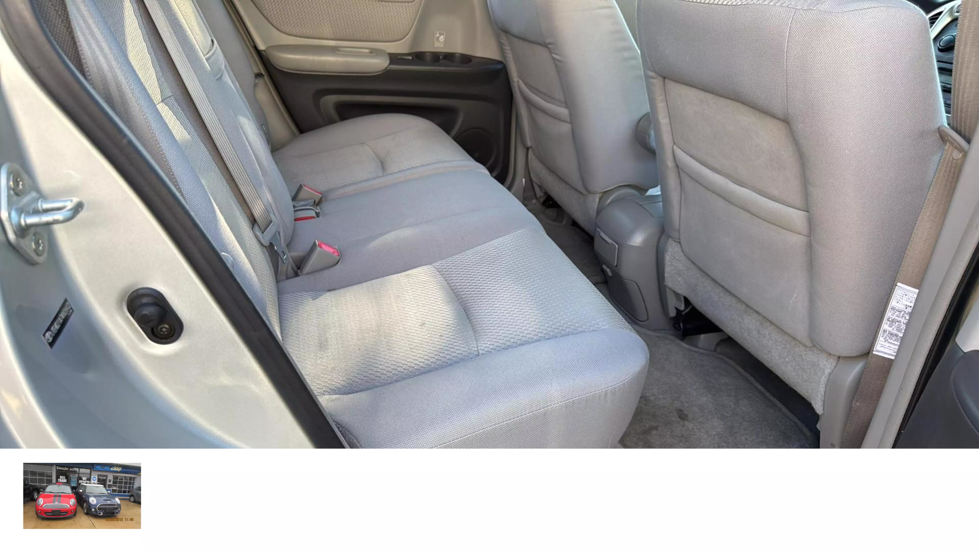 2004 Toyota Highlander Base photo 21