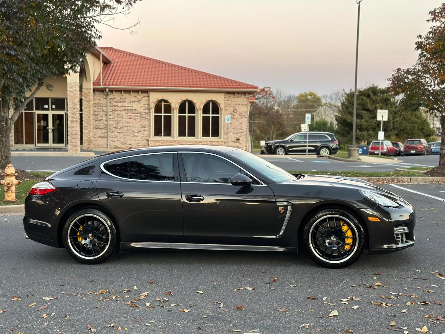 2011 Porsche Panamera Turbo photo 9