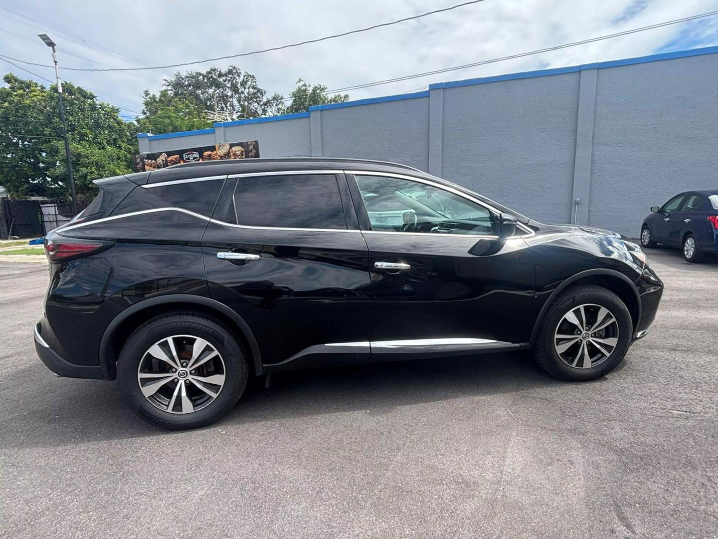 2020 Nissan Murano SV photo 7