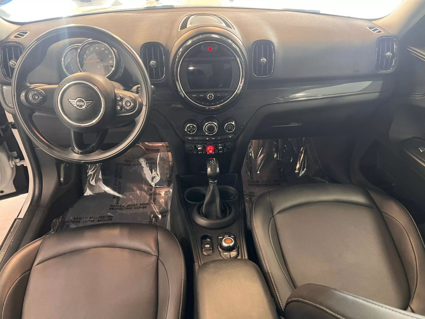 2019 Mini Countryman Cooper Hatchback 4d - Image 17