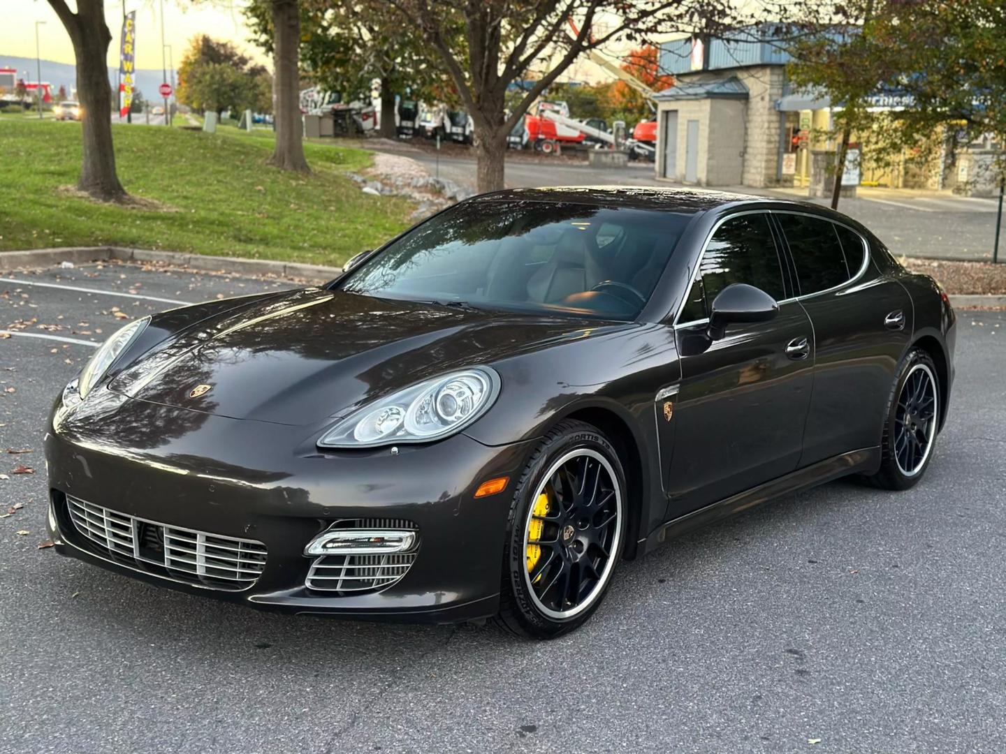 2011 Porsche Panamera Turbo photo 19