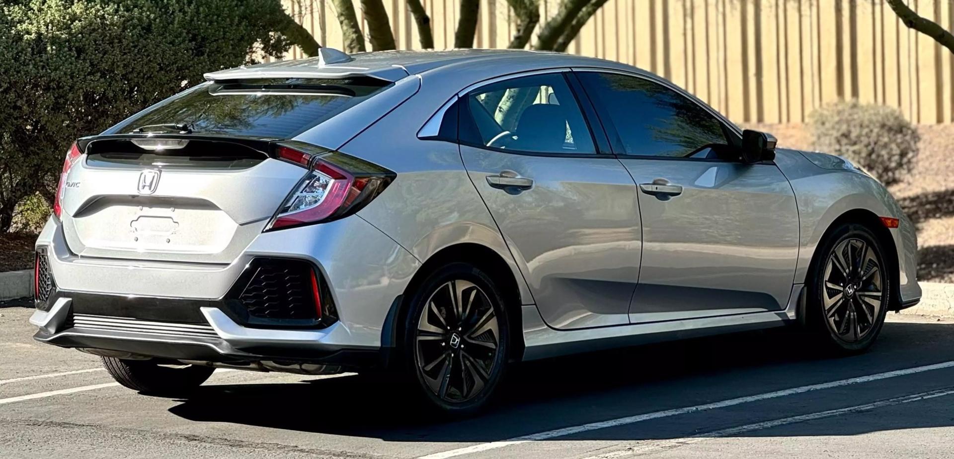 2019 Honda Civic Hatchback EX photo 8