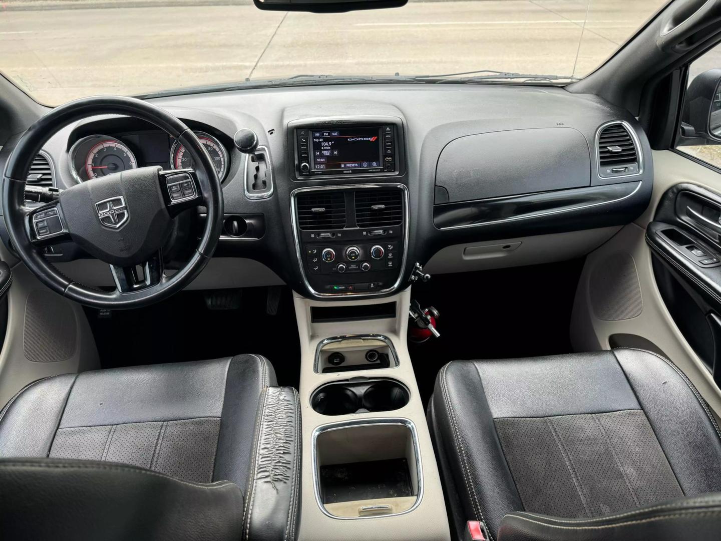 2019 Dodge Grand Caravan SXT photo 6