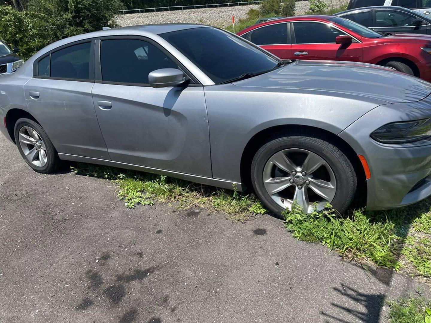 2015 Dodge Charger SXT photo 11