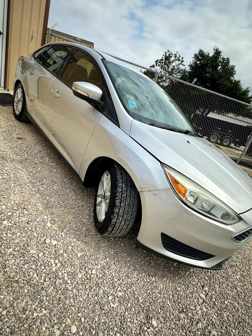 2015 Ford Focus SE photo 5