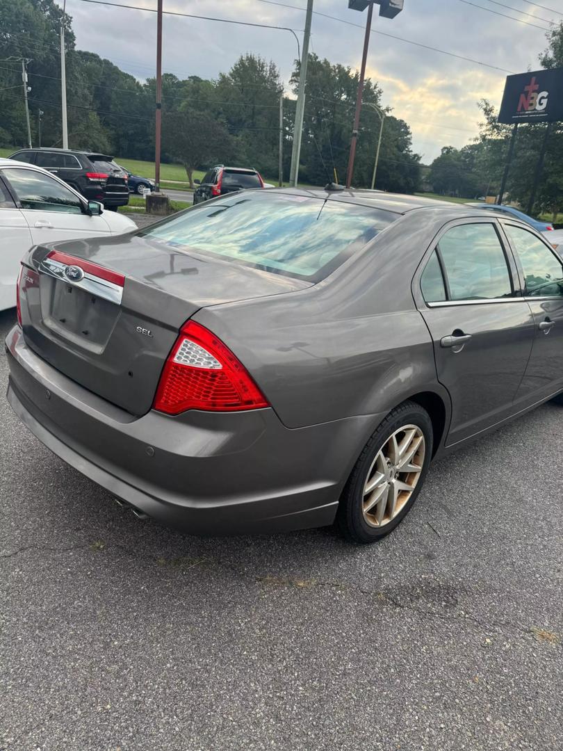 2010 Ford Fusion SEL photo 6