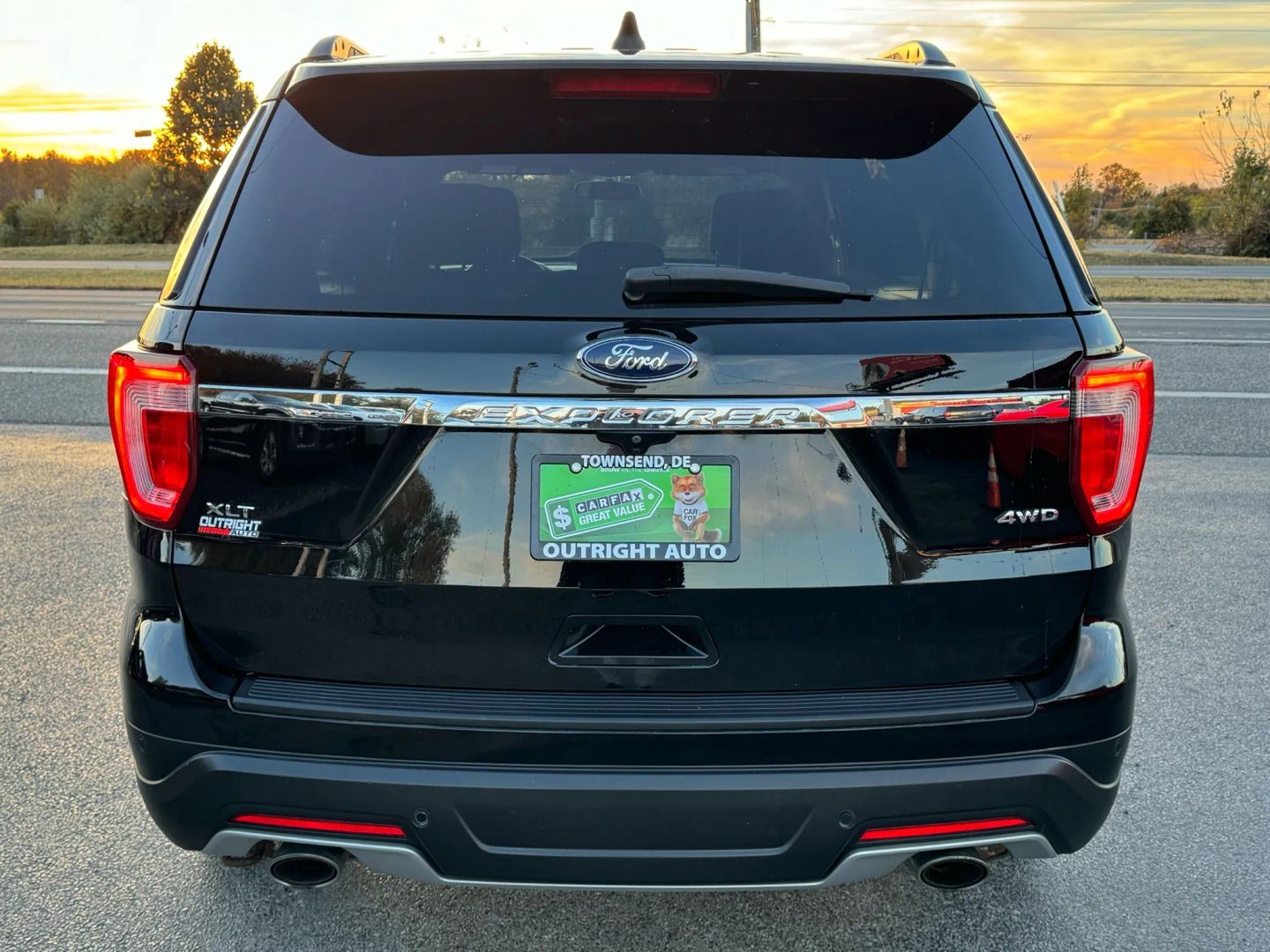 Image 3 of 2018 FORD EXPLORER