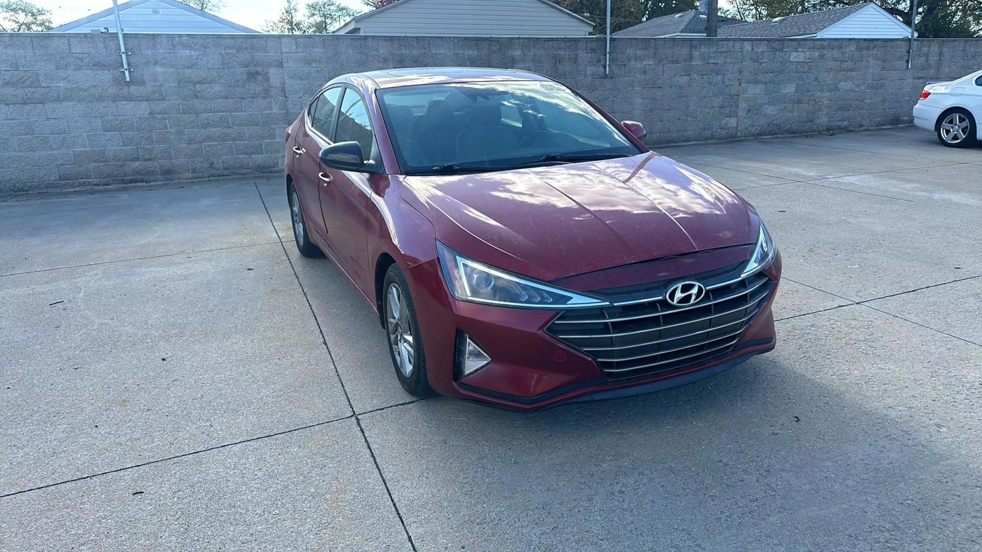 2019 Hyundai Elantra Value Edition photo 4