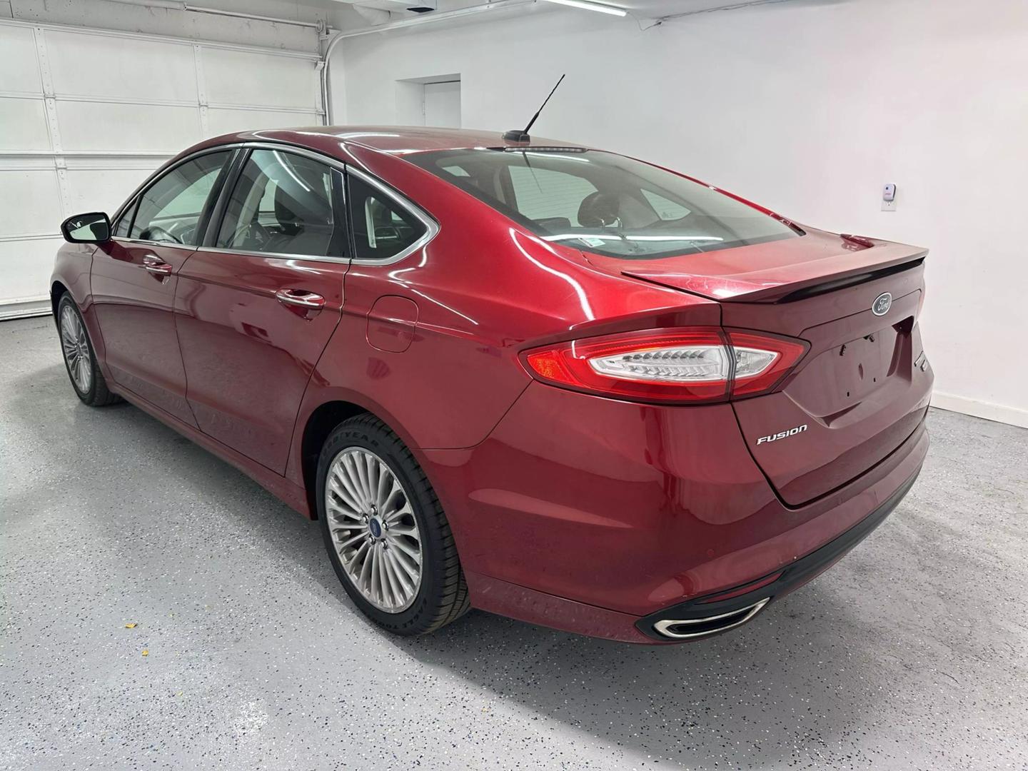 2014 Ford Fusion Titanium photo 4