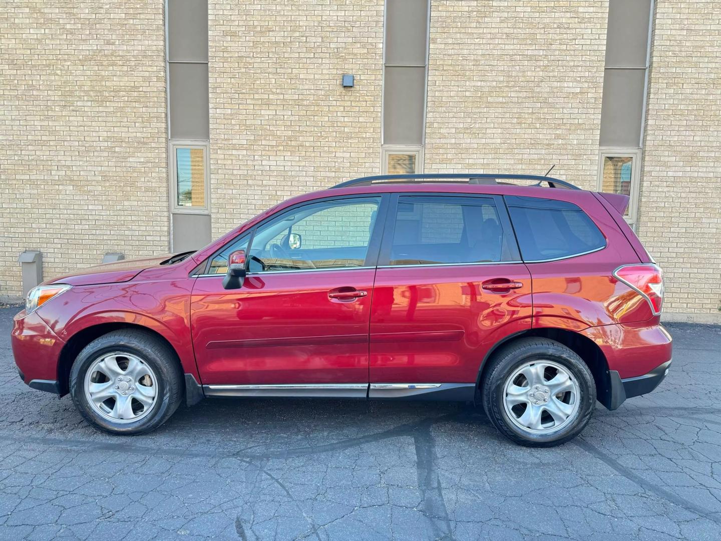 2015 Subaru Forester i Touring photo 8