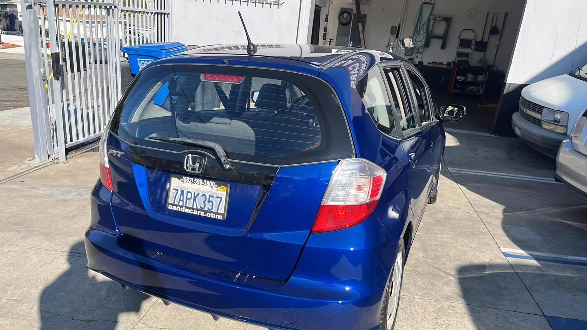 2013 Honda Fit Base photo 4