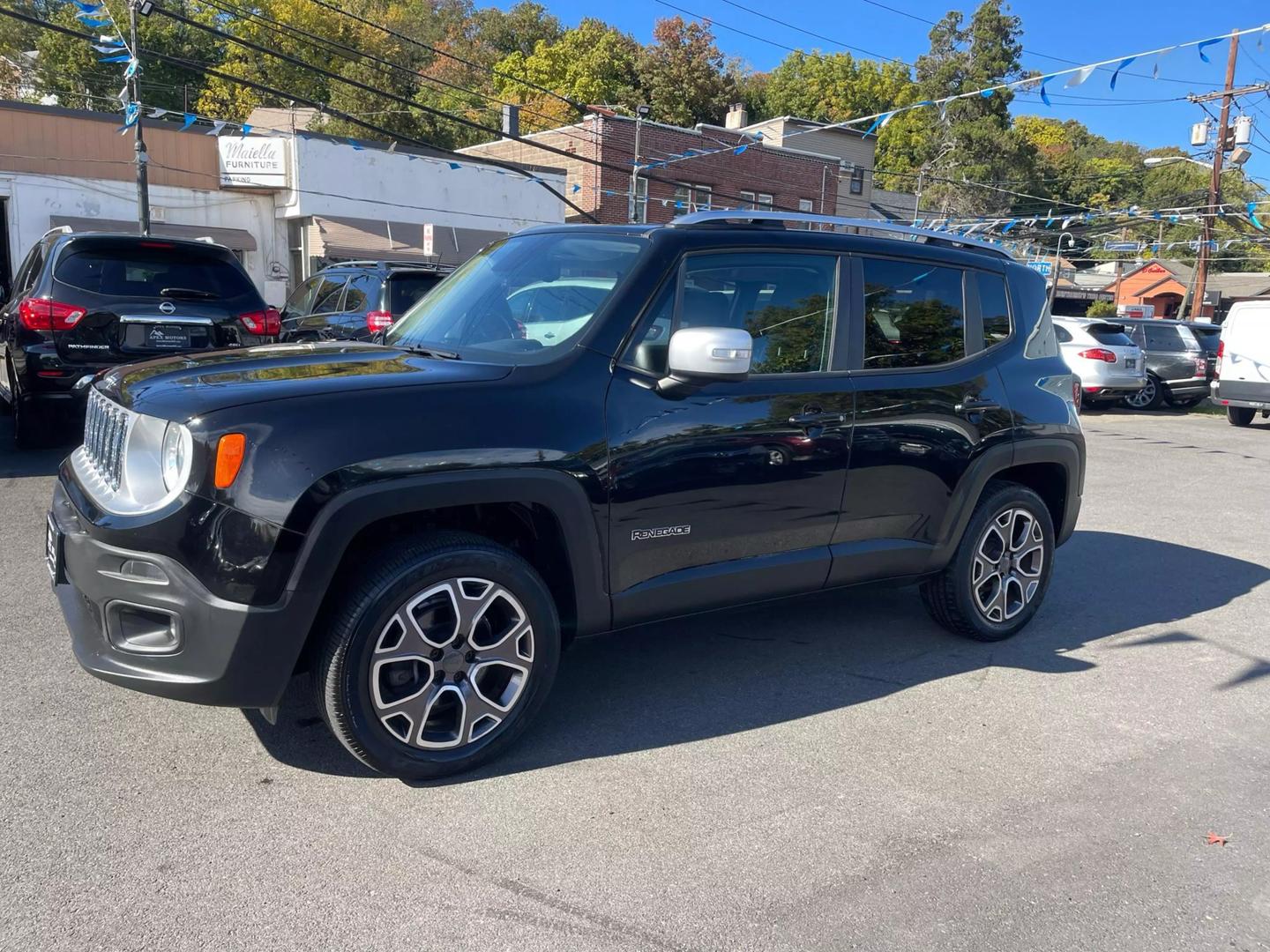 2015 Jeep Renegade Limited photo 10