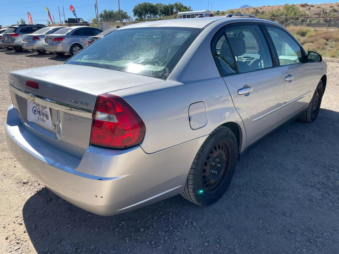 2006 Chevrolet Malibu LS photo 5