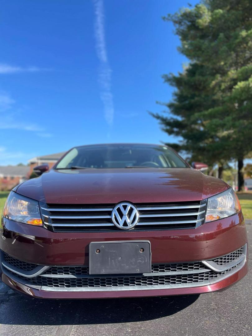 2012 Volkswagen Passat S photo 26