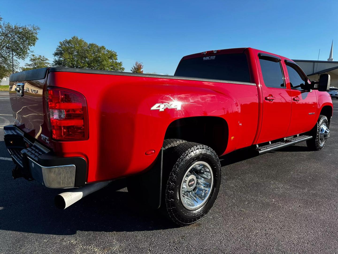 2012 GMC Sierra 3500 SLT photo 8