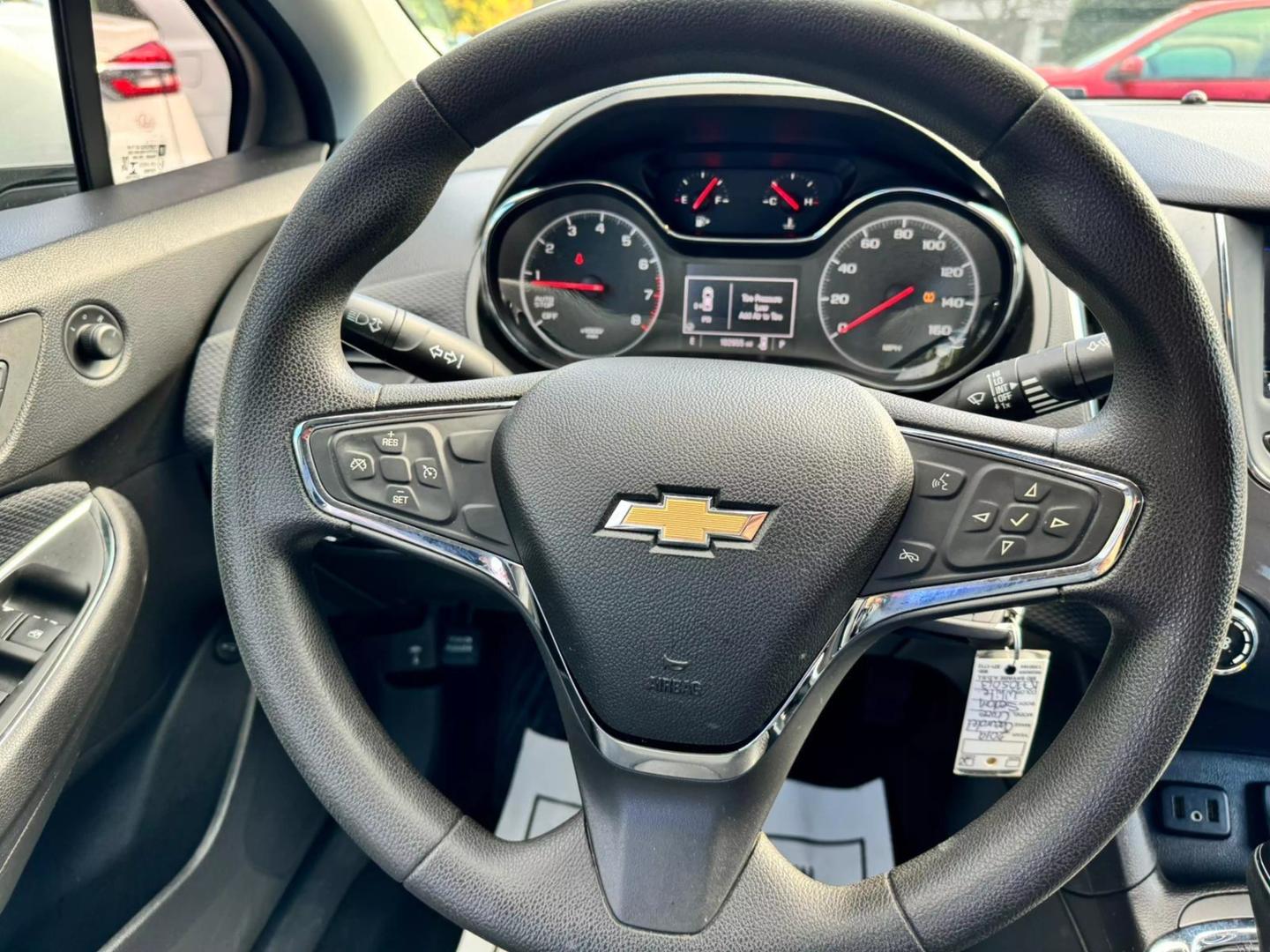 2019 Chevrolet Cruze LS photo 11