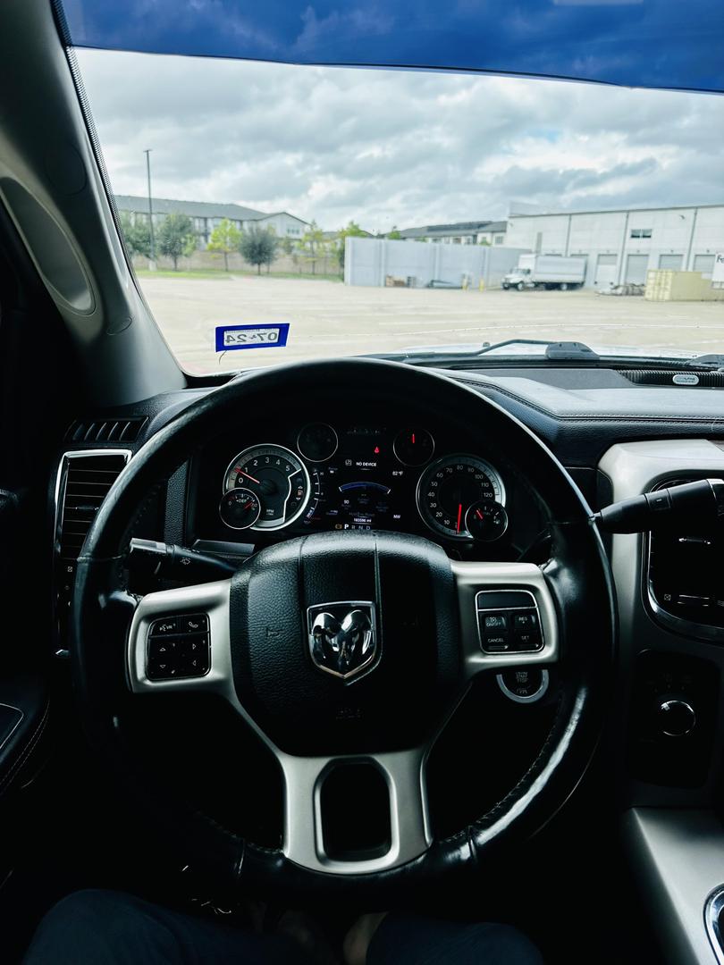 2016 RAM Ram 3500 Pickup Laramie photo 17