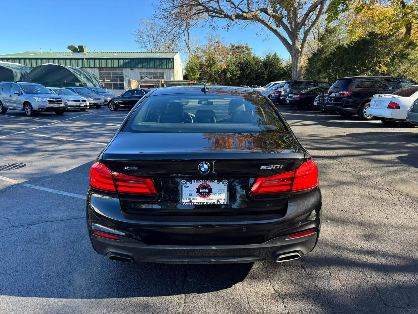 2019 BMW 5 Series 530i photo 8