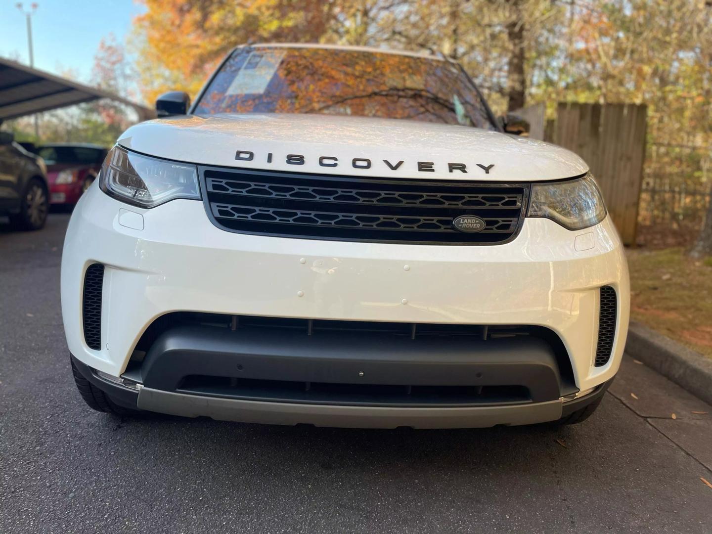 2018 Land Rover Discovery HSE LUX photo 9