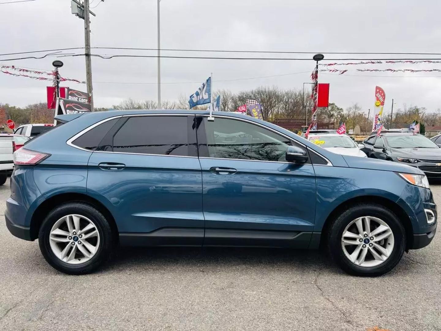 2018 Ford Edge SEL photo 4