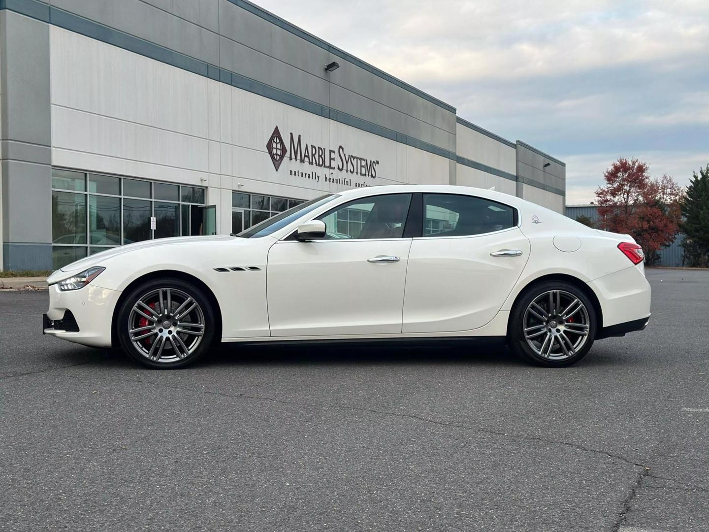 2017 Maserati Ghibli S photo 9