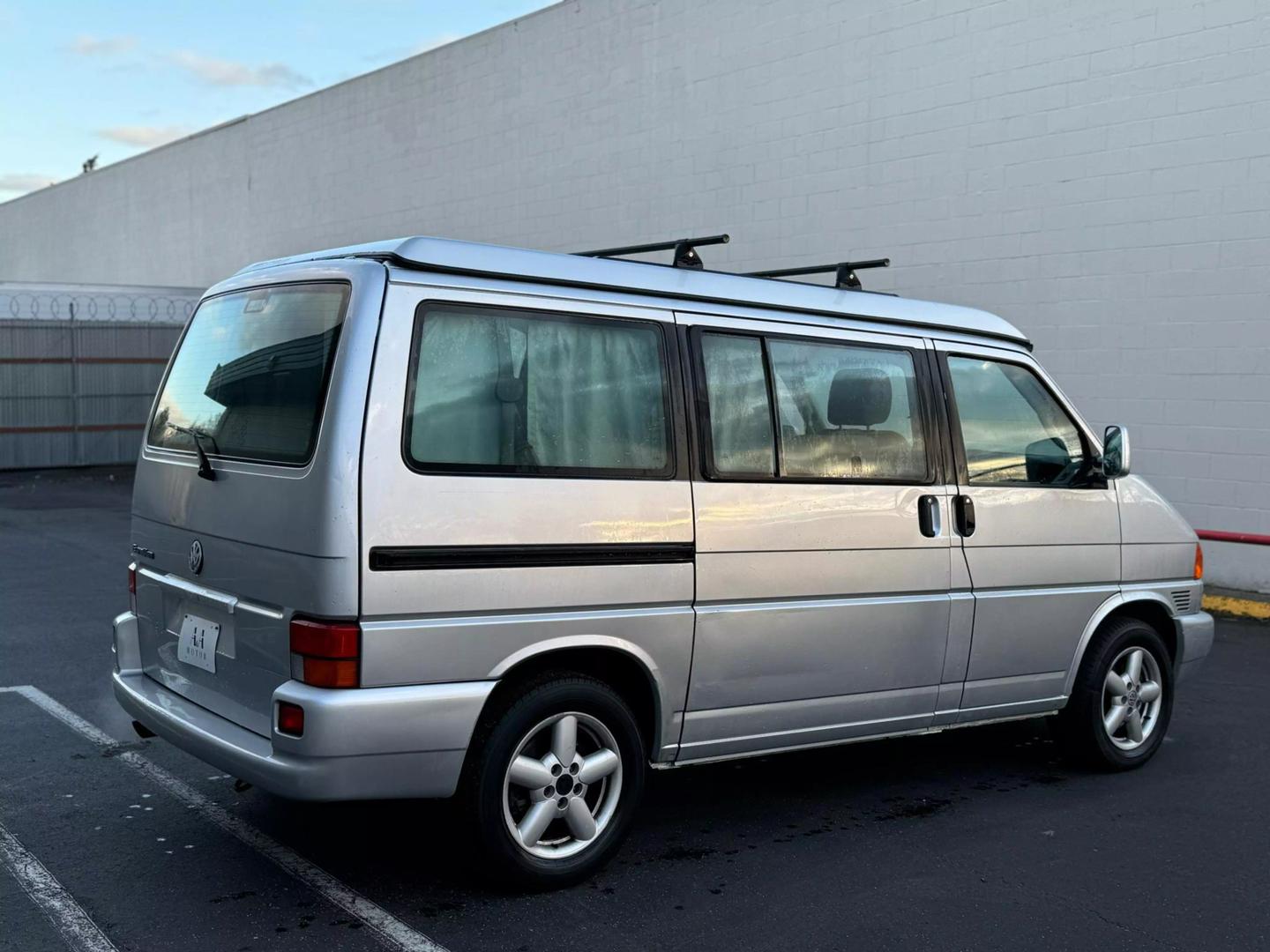 2003 Volkswagen Eurovan MV photo 25