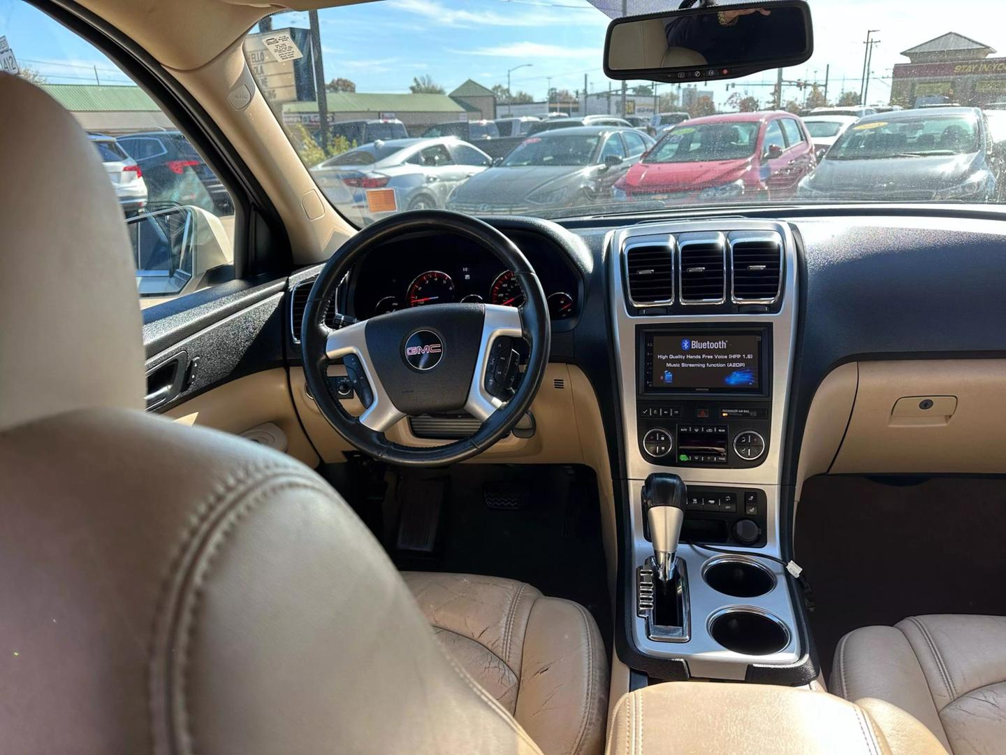 2011 GMC Acadia SLT1 photo 17