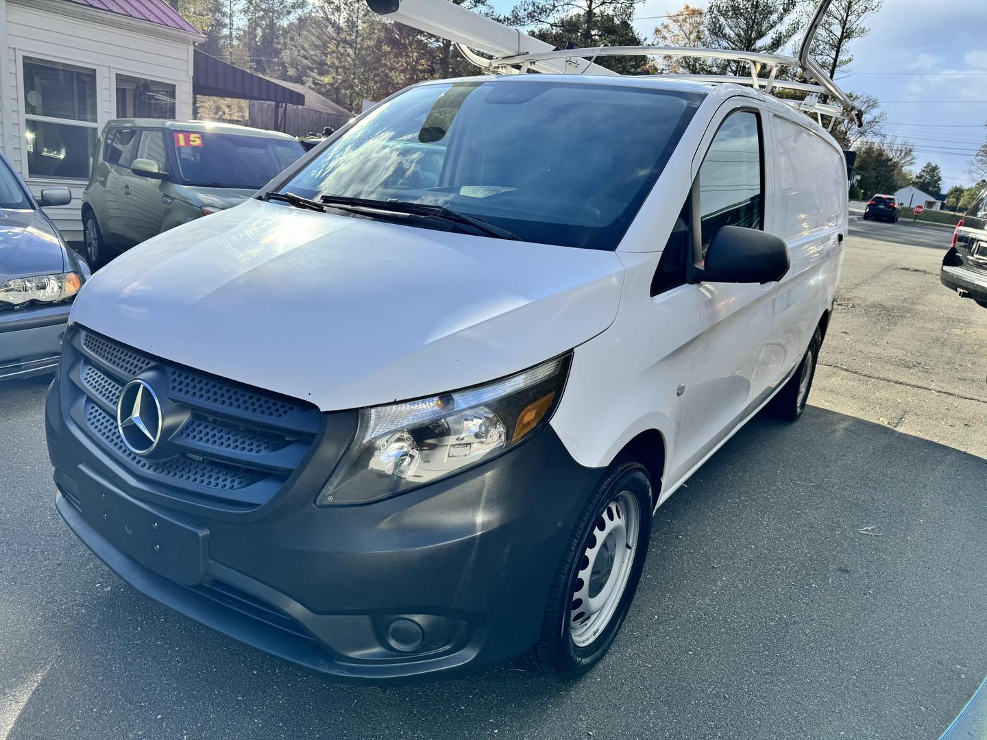 2019 Mercedes-Benz Metris Cargo Van Base photo 3