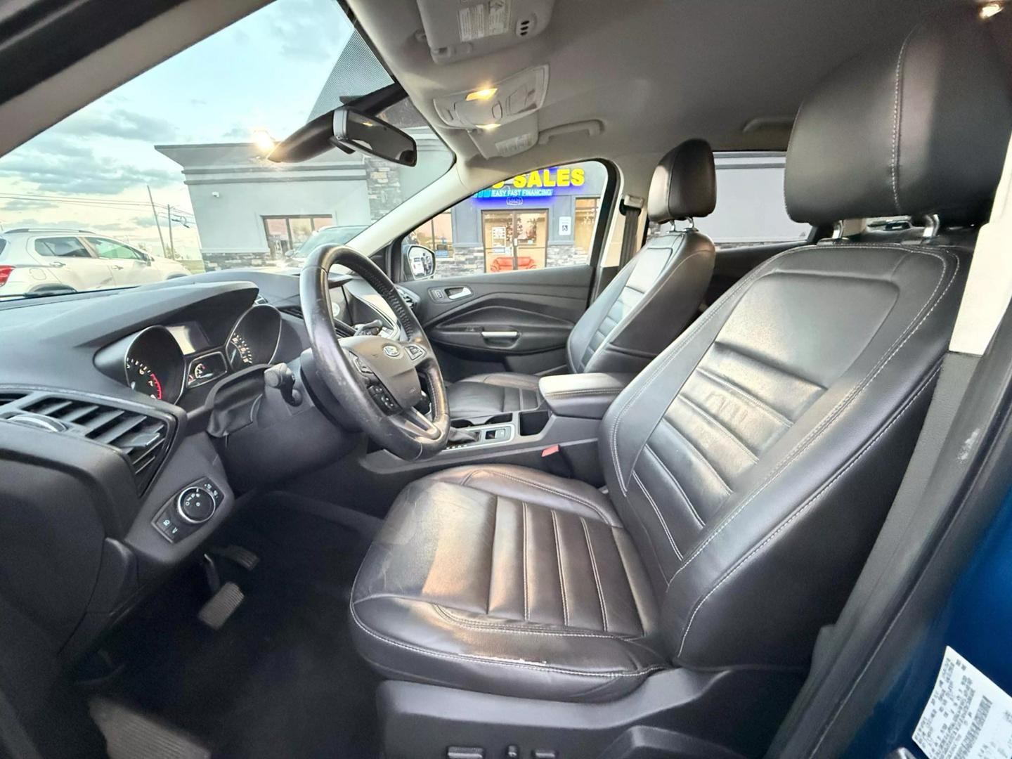 2017 Ford Escape Titanium photo 10