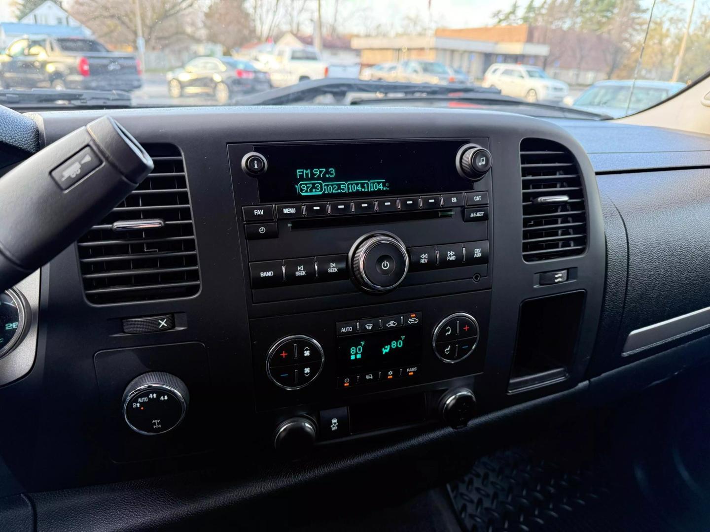 2012 Chevrolet Silverado 1500 LT photo 13