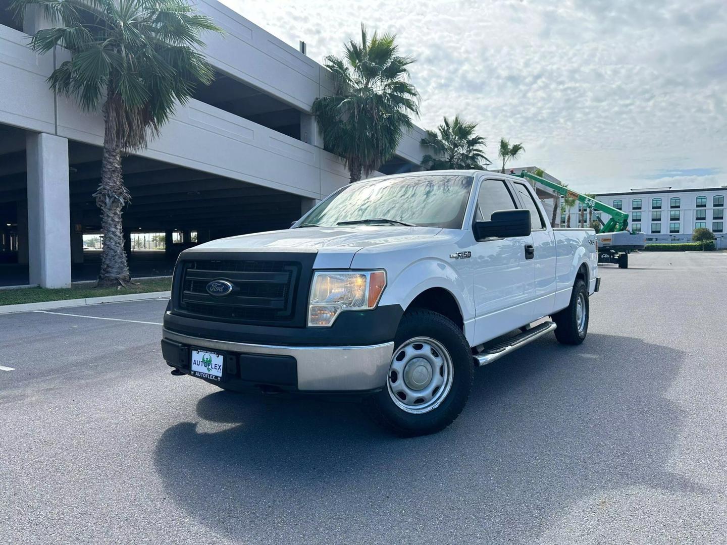 2014 Ford F-150 XL photo 9